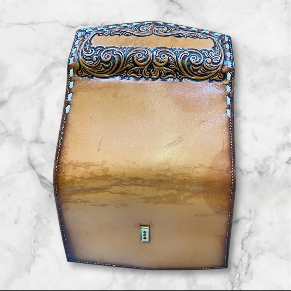 Leather billfold with check and pen spot